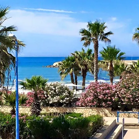 Couette-café L'approdo 3*