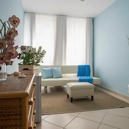 Couette-café L'approdo 3*