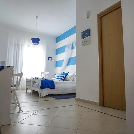 L'approdo 3* Сан-Леоне